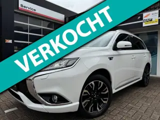 Mitsubishi Outlander 2.0 PHEV CrystalWhite | Bi-Xenon | Full-Led | Leder/Alcantara | Navi | Camera |