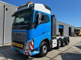 Volvo FH 16.750 8x4/4 (bj 2014, automaat)