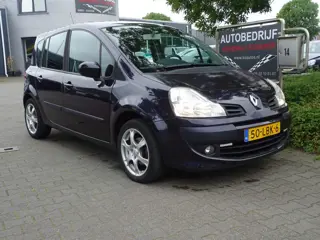 Renault Grand Modus 1.2 TCE Exception (bj 2010)