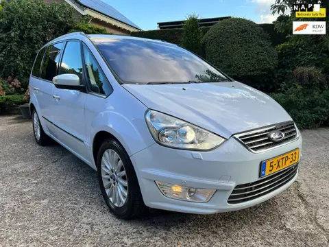 Ford Galaxy 1.6 SCTi Platinum, Pano, Navi, Xenon, Leder, Zeer nette auto!