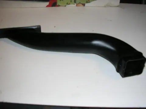 Aanzuigbuis luchtfilter Opel Corsa B 90411711