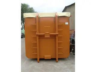 container met afdekzeil