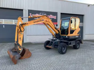 Hyundai Robex 55W-9 wheeled excavator, 2013 year, Airconditioning !!