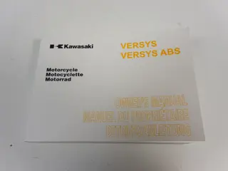 INSTRUCTIEBOEKJE Kawasaki VERSYS 650 2010 - 2014