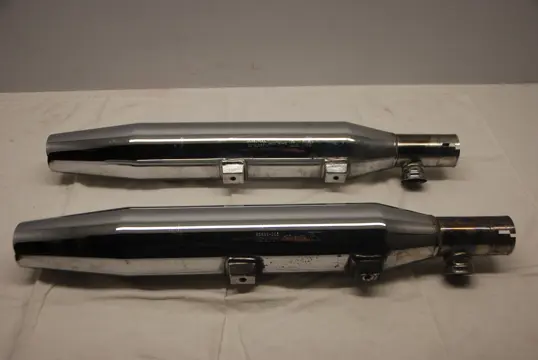 UITLAAT Harley Davidson Sportster 2004 - 2021