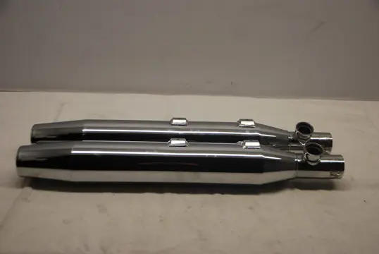 UITLAAT Harley Davidson Softtail 2000 - 2017