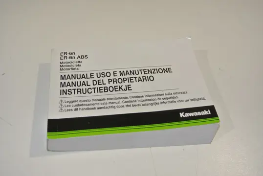 INSTRUCTIEBOEKJE Kawasaki ER 6 2012 - 2015
