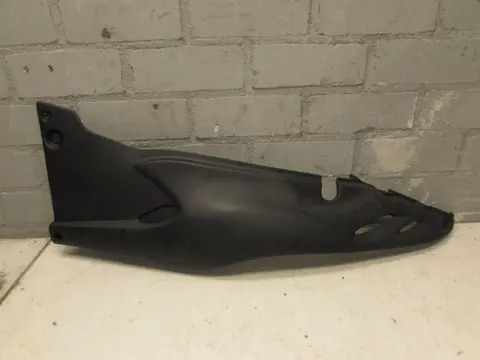 LINKER ACHTERKANT Aprilia Pegaso 1992 - 2005