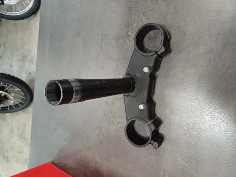 T STUK Aprilia Tuono V4 2017 - 2018