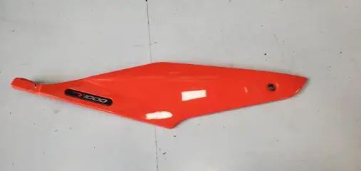 RECHTER ZIJKUIP KLEIN Aprilia Tuono 1000 2006 - 2008