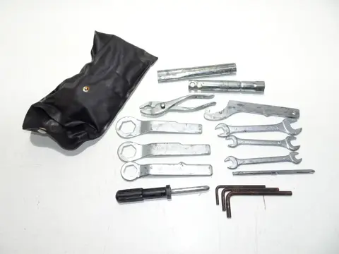 GEREEDSCHAPSET Yamaha FZR 600 1994 - 1996