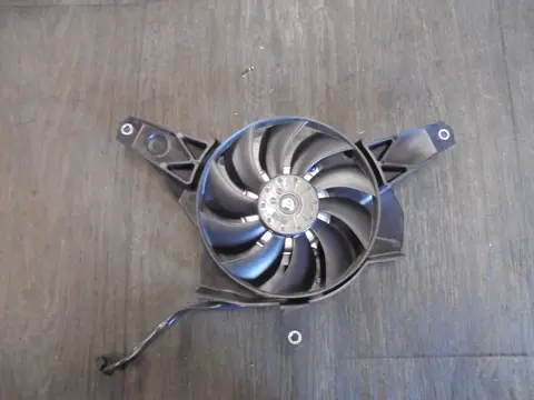 VENTILATOR Yamaha YZF R7 2022 - 2023