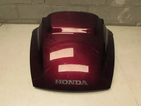 ACHTERKUIPDEEL Honda Silverwing 2004 - 2008
