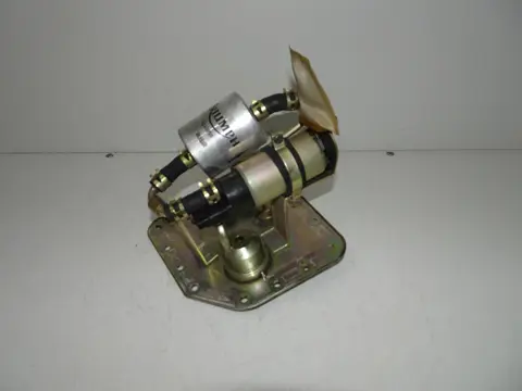 BRANDSTOFPOMP Triumph T509 Speed Triple 1997 - 1999