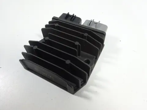 SPANNINGSREGELAAR Yamaha MT 07 2014 - 2017