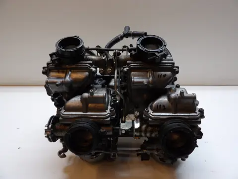 CARBURATEURSET Honda VFR 400 R 1986 - 1987