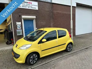 Peugeot 107 1.0-12V XR NETTE 107 JAAR APK&AIRCO&ELEK>RAMEN