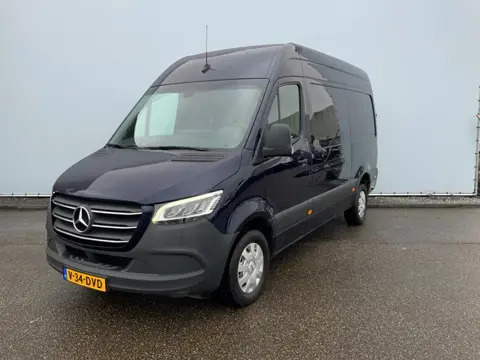 Mercedes-Benz Sprinter 319 3.0 CDI 366 L2 H2 Automaat Airco Cruise Navi Camera Leer 3 Zits Trekhaak 