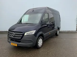 Mercedes-Benz Sprinter 319 3.0 CDI 366 L2 H2 Automaat Airco Cruise Navi Camera Leer 3 Zits Trekhaak 