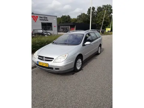 Citroen C5 Break 1.8-16V Différence 2 € 799,00 ZO MEENEMEN