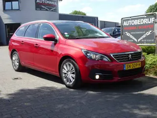 Peugeot 308 SW 1.2 PureTech Premium (bj 2018)