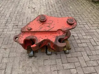 Kinshofer pin-to-pin coupler 80 mm