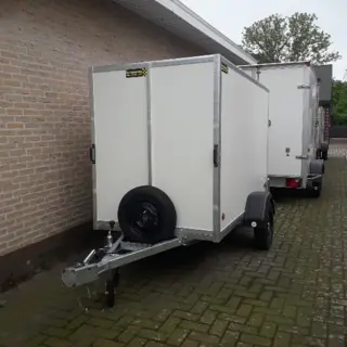 Gesloten aanhangwagen