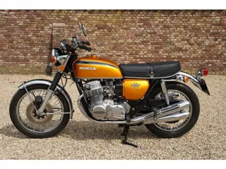 Honda CB750 K2 Four Restored by a previous owner, Candy Gold color scheme, Various improvements have
