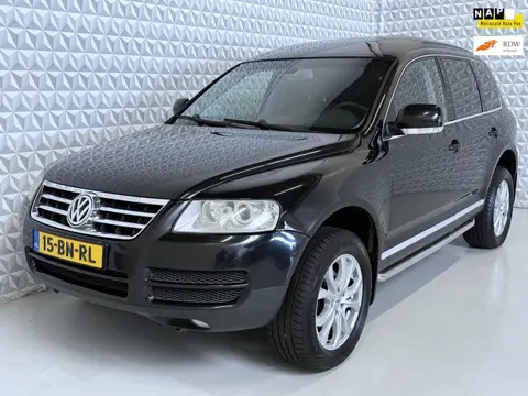 Volkswagen Touareg 2.5 TDI Grijs kenteken + Navigatie + Leder + Stoelverwarming