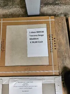 1,44m² Toscana Beige tegels 60x60 voor €50 Elke zondag open