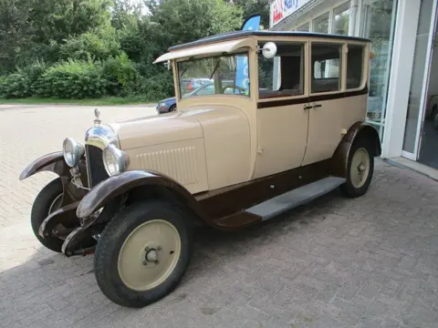 Citroën B-12 Conduite Intérieure (bj 1925)