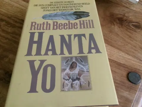 Hanta Yo - Ruth Beebe Hill