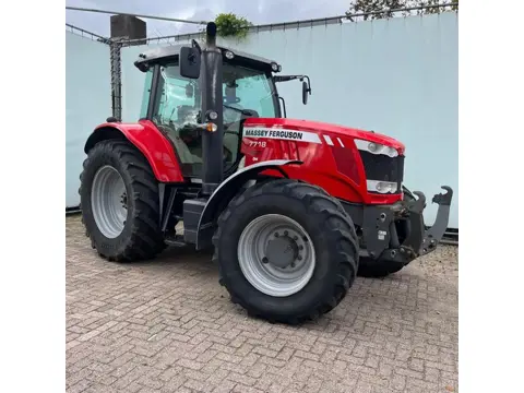 Massey Ferguson 7718 Dyna-6 (bj 2015)