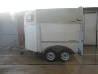 Humbaur 2 paardstrailer vol aluminium bj 2005