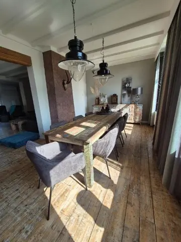 Bij Teakpaleis zijn grote collecties industrieel meubels