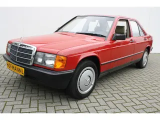 Mercedes-Benz 190D 2.5 116000km! (bj 1985, automaat)