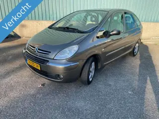 Citroën Xsara Picasso 1.6i-16V Image! Airco! Parkeersensor! Trekhaak!