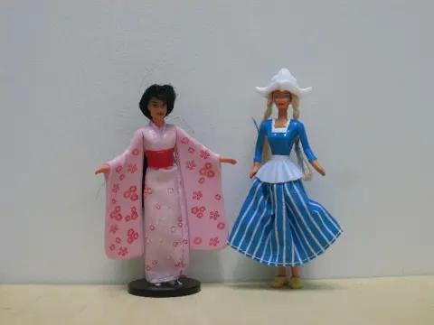 1995 Barbie Dutch nummer 1, Japanse Kimono nummer 3 [WKS59]