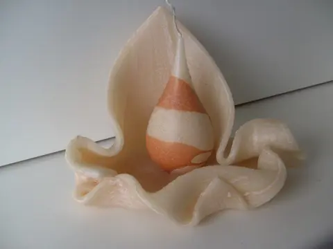 HANDGEVOUWEN KAARSEN HAND MADE ORANJE ECRU BOL NIEUW