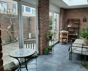 Voorraad 2 - delige schuifpuien in wit kunststof 2000 x 2100