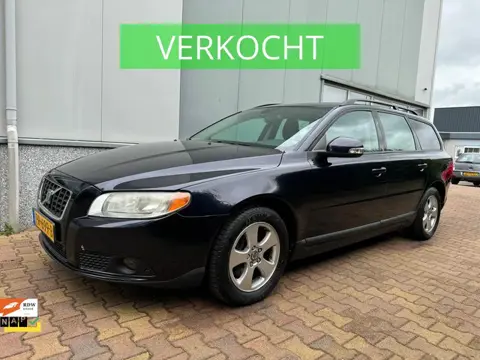 Volvo V70 2.5T Kinetic VERKOCHT! ( Airco + Trekhaak )