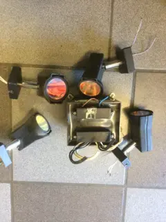 4 gekleurde spots met transfo voor mancave, sfeerverlichting