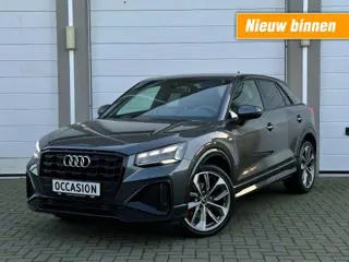 AUDI Q2 35 TFSI S-Line Black Edition Virtual Camera Carplay ACC 19'' LED