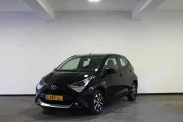 TOYOTA AYGO 1.0 VVT-I X-PLAY