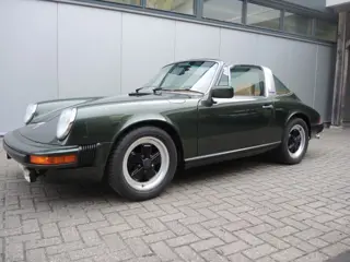 PORSCHE 911 2.7 S TARGA