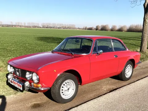 ALFA ROMEO GTV 2000 Bertone 