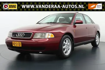 AUDI A4 2.8 5V Quattro V6 .AMBITION Automaat Youngtimer!!