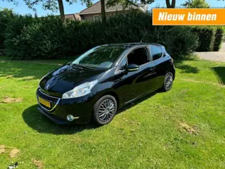 PEUGEOT 208 1.2 3drs meeneem/exportprijs - tekst lezen!