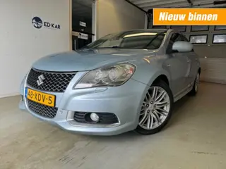SUZUKI KIZASHI 2.4 Sport 4WD AUT LEER NAP nette auto 