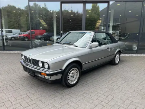 BMW 3-SERIE 325I Cabrio Automaat, Collectors Item